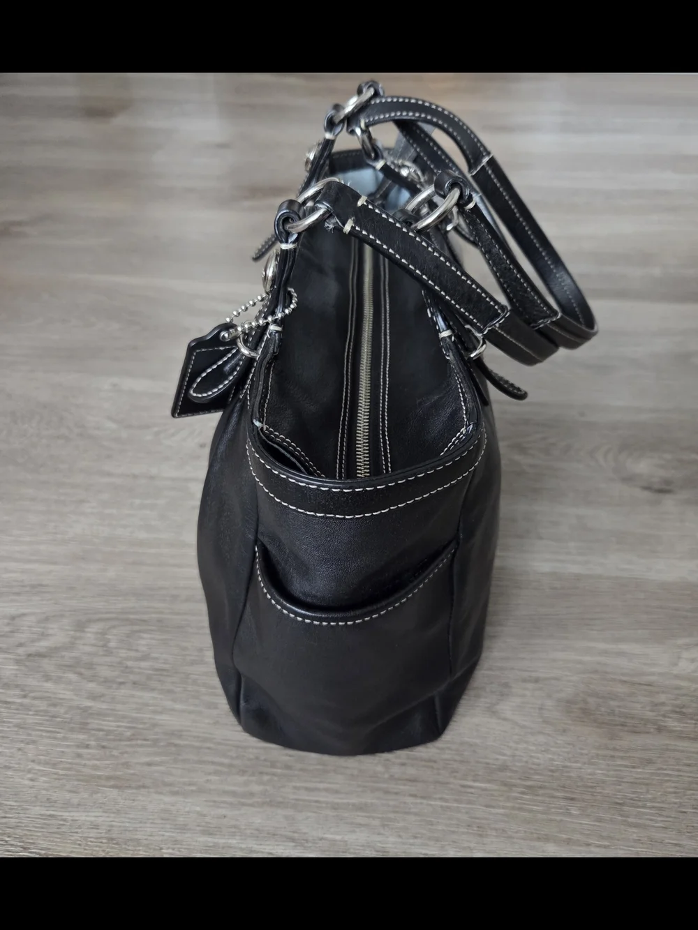 Y2K Coach Gallery East West Tote F15147 Black Leather Multi Pocket Work Bag.